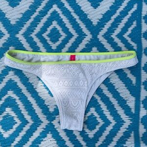 Victoria’s Secret Cheeky Bikini Bottoms size small